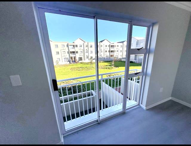3 BEDROOM APARTMENT TO LET IN SUNNINGDALE